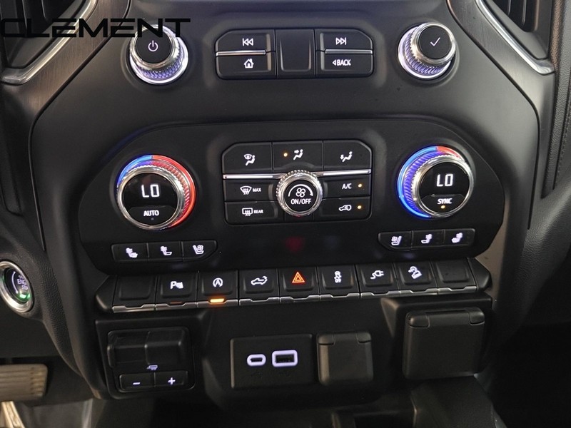 GMC Sierra 1500 Vehicle Full-screen Gallery Image 26