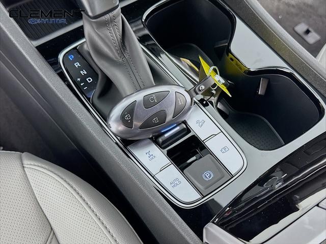 Hyundai Santa Cruz Vehicle Full-screen Gallery Image 21