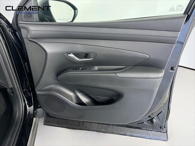 Hyundai Santa Cruz Vehicle Full-screen Gallery Image 31