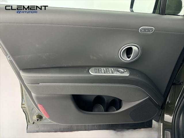 Hyundai Palisade Vehicle Full-screen Gallery Image 25