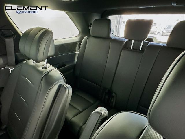 Hyundai Palisade Vehicle Full-screen Gallery Image 30