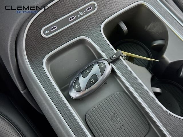 Hyundai Palisade Vehicle Full-screen Gallery Image 21