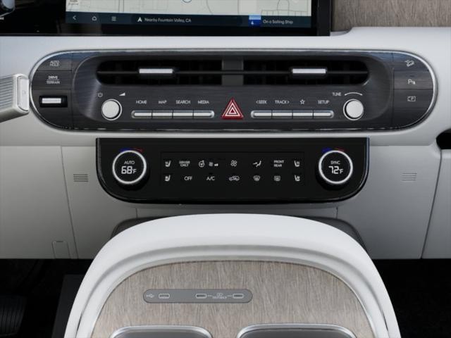 Hyundai Palisade Hybrid Vehicle Full-screen Gallery Image 16