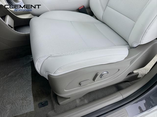 Hyundai Palisade Hybrid Vehicle Image 24