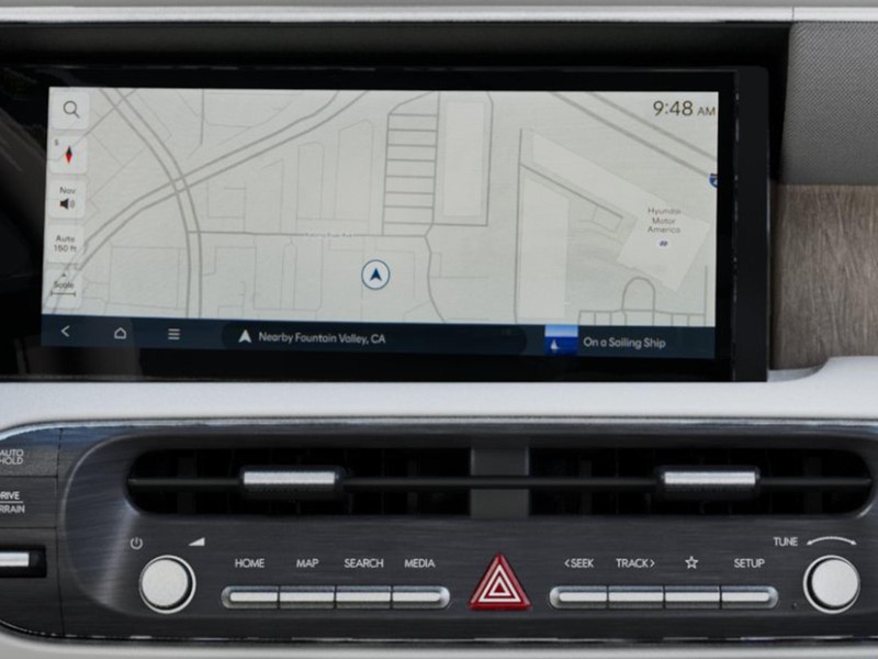 Hyundai Palisade Hybrid Vehicle Full-screen Gallery Image 10