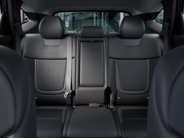 Hyundai Tucson Hybrid Vehicle Full-screen Gallery Image 12