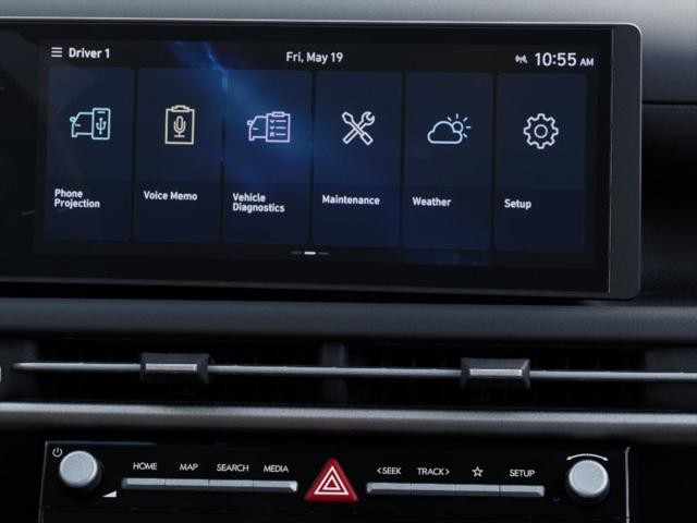 Hyundai Tucson Hybrid Vehicle Full-screen Gallery Image 13