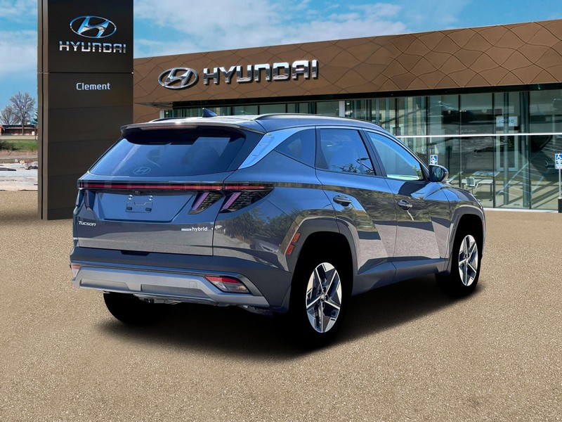 Hyundai Tucson Hybrid Vehicle Full-screen Gallery Image 7