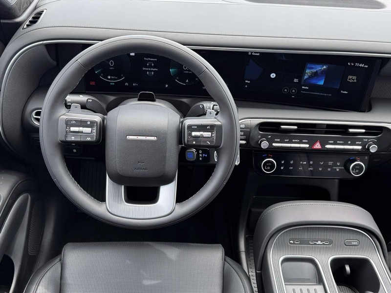 Hyundai Palisade Vehicle Full-screen Gallery Image 17