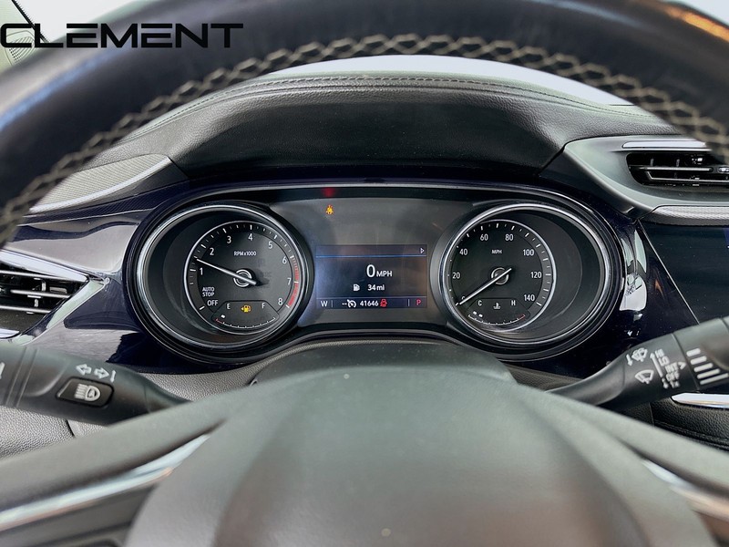 Buick Encore GX Vehicle Full-screen Gallery Image 17