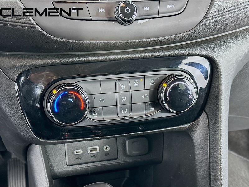 Buick Encore GX Vehicle Full-screen Gallery Image 21