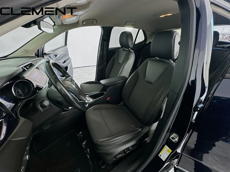 Buick Encore GX Vehicle Full-screen Gallery Image 28