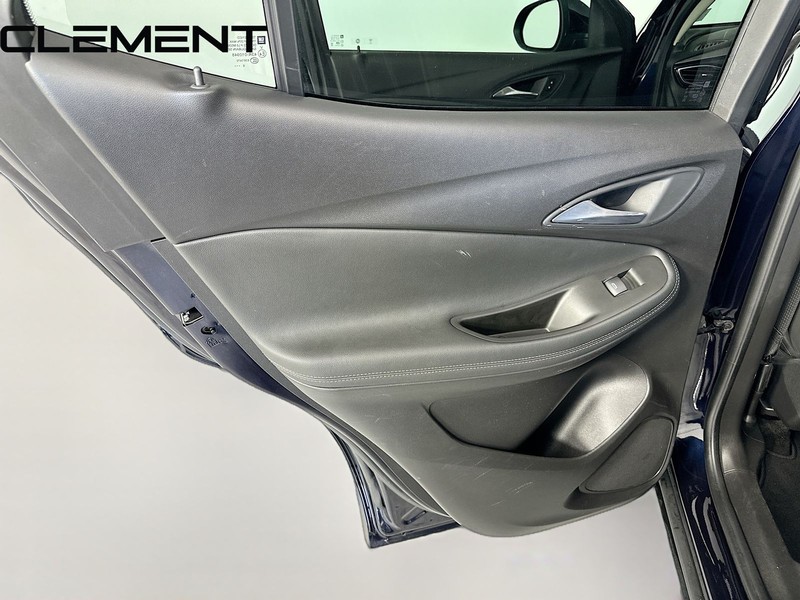 Buick Encore GX Vehicle Full-screen Gallery Image 29