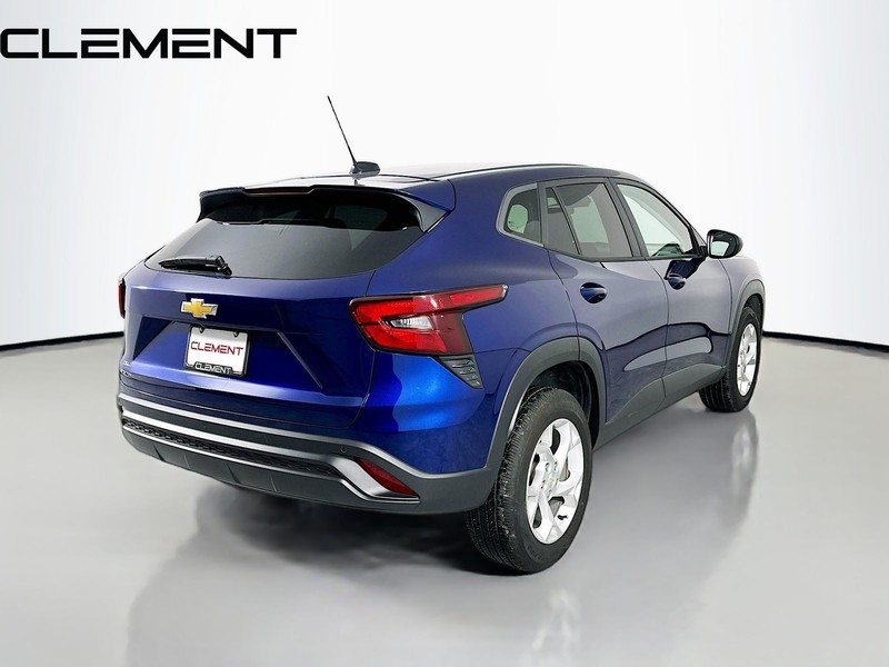 Chevrolet Trax Vehicle Full-screen Gallery Image 6