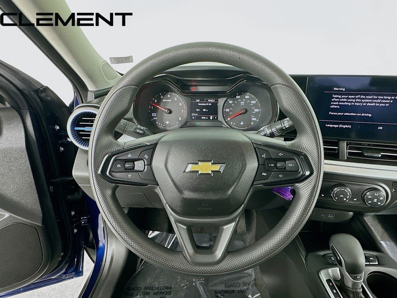 Chevrolet Trax Vehicle Full-screen Gallery Image 13