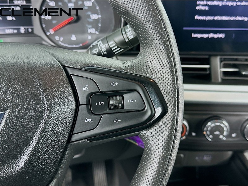 Chevrolet Trax Vehicle Full-screen Gallery Image 16