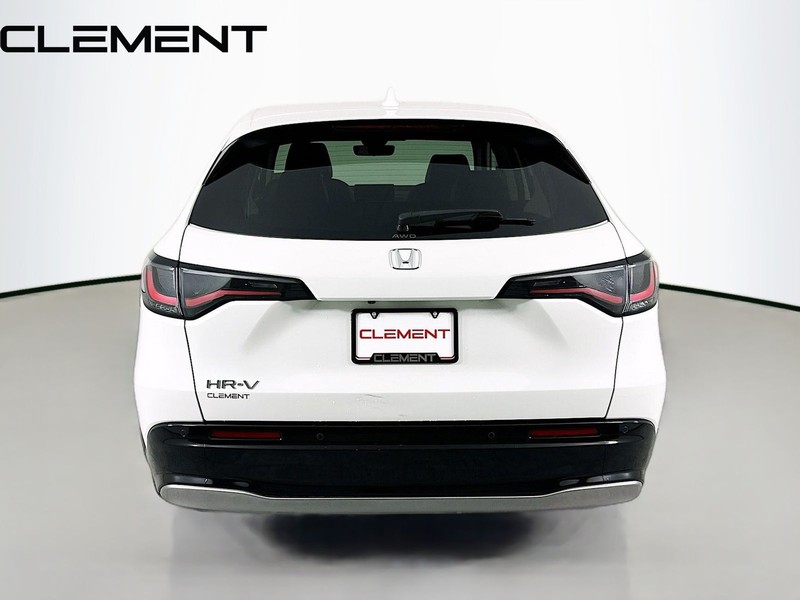 Honda HR-V Vehicle Full-screen Gallery Image 7