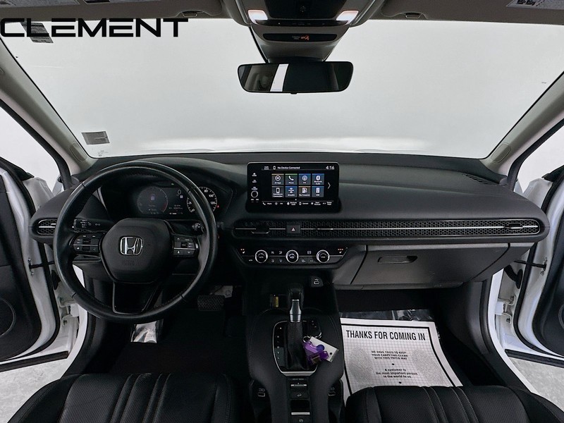 Honda HR-V Vehicle Full-screen Gallery Image 11