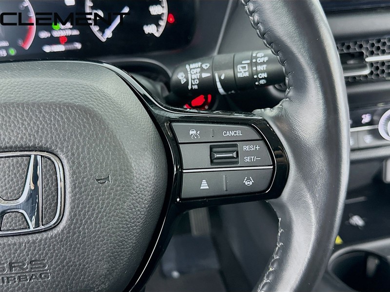 Honda HR-V Vehicle Full-screen Gallery Image 16