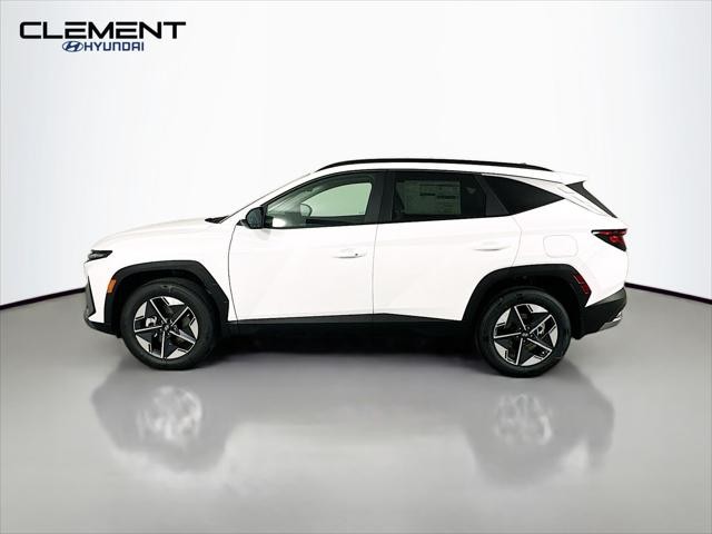 Hyundai Tucson Hybrid Vehicle Full-screen Gallery Image 4