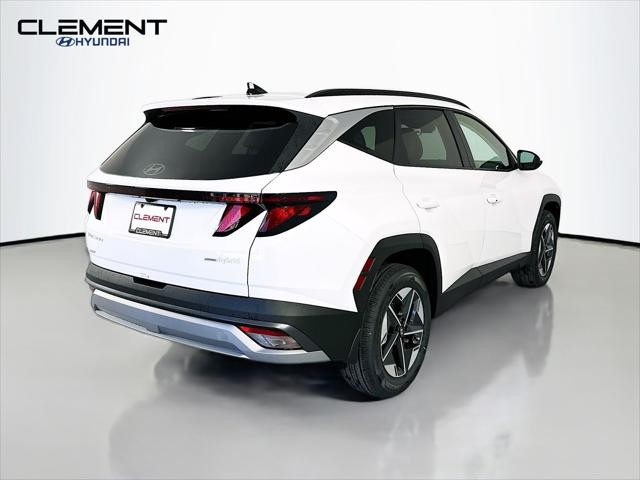 Hyundai Tucson Hybrid Vehicle Full-screen Gallery Image 6