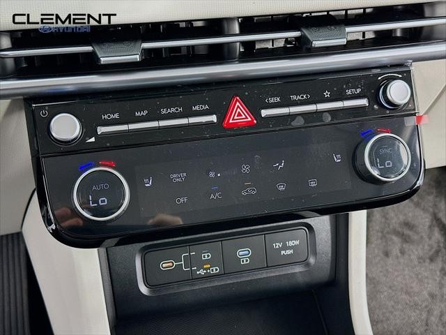 Hyundai Tucson Hybrid Vehicle Full-screen Gallery Image 19