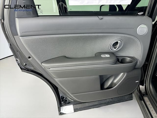 Hyundai Palisade Hybrid Vehicle Full-screen Gallery Image 28