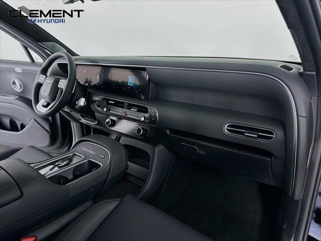 Hyundai Palisade Hybrid Vehicle Full-screen Gallery Image 32