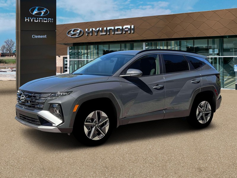 Hyundai Tucson Hybrid Vehicle Full-screen Gallery Image 2