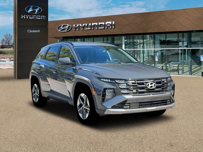 Hyundai Tucson Hybrid Vehicle Full-screen Gallery Image 11