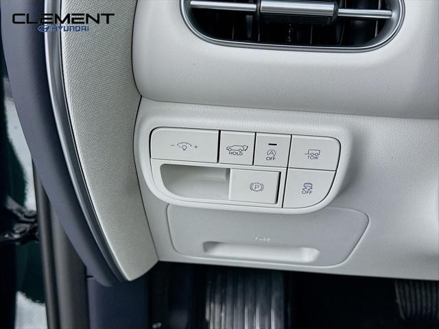 Hyundai Palisade Vehicle Full-screen Gallery Image 12