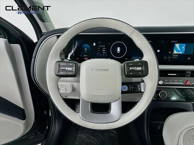 Hyundai Palisade Vehicle Full-screen Gallery Image 13