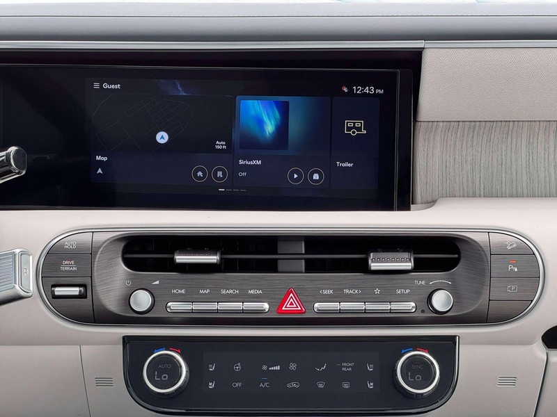 Hyundai Palisade Vehicle Full-screen Gallery Image 18