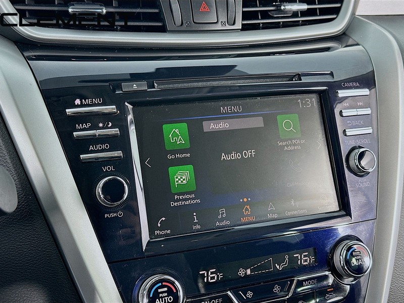 Nissan Murano Vehicle Image 18