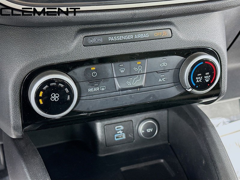 Ford Escape Vehicle Image 22