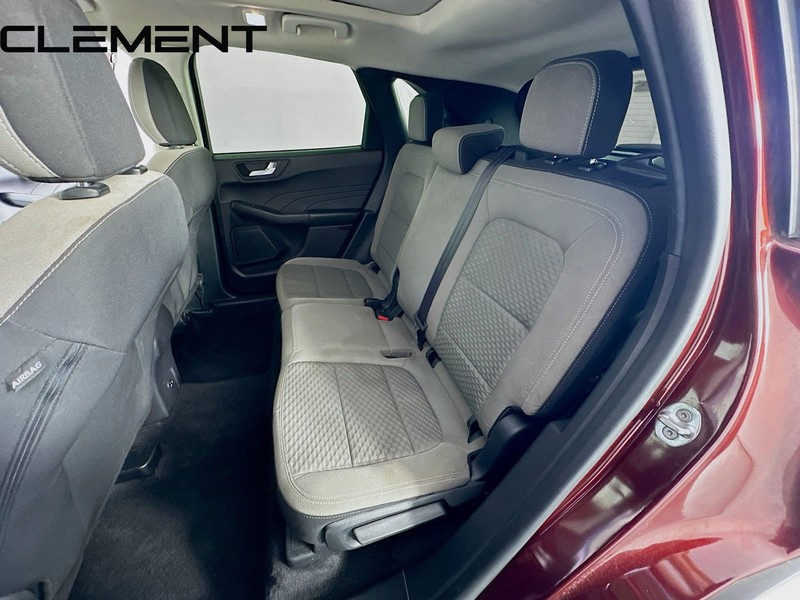 Ford Escape Vehicle Image 30
