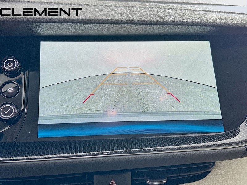 Buick Envision Vehicle Full-screen Gallery Image 20