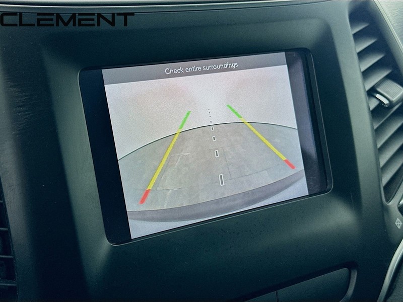 Jeep Cherokee Vehicle Image 19