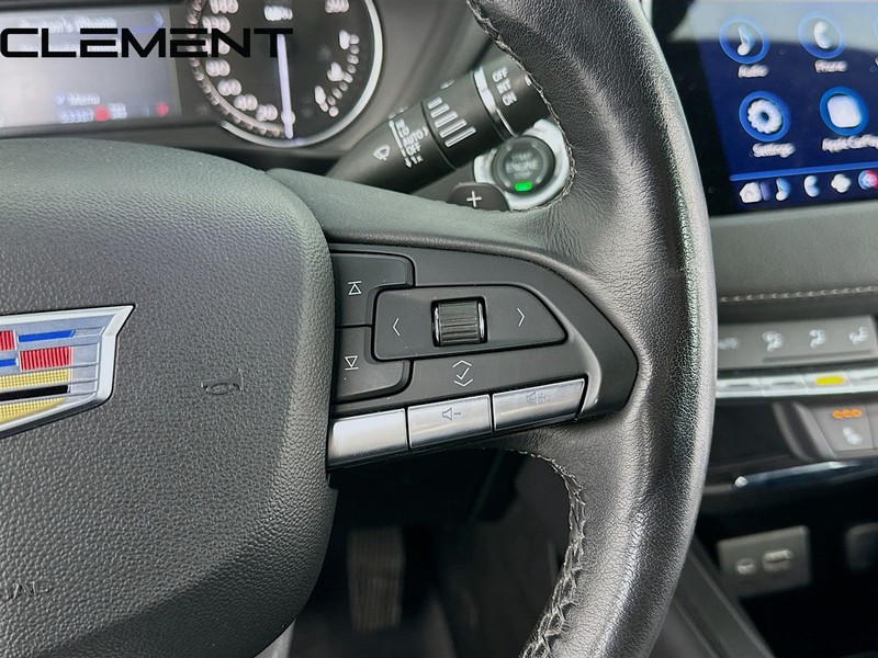 Cadillac XT4 Vehicle Full-screen Gallery Image 17