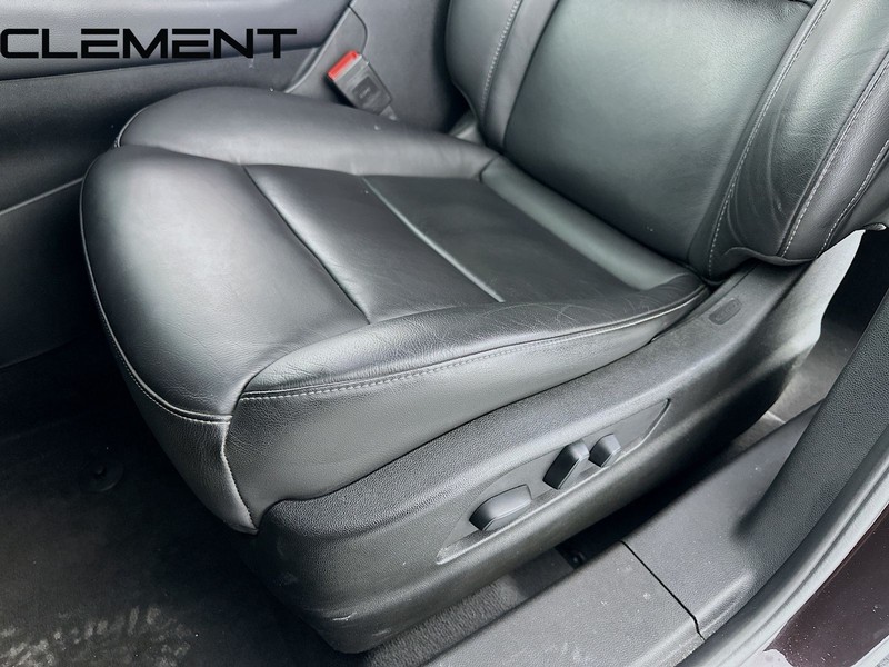 Cadillac XT4 Vehicle Full-screen Gallery Image 27