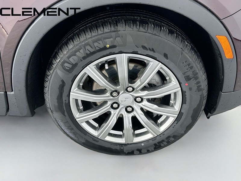 Cadillac XT4 Vehicle Full-screen Gallery Image 36