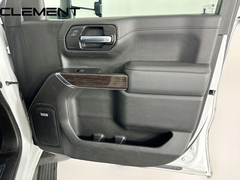 GMC Sierra 1500 Vehicle Image 36