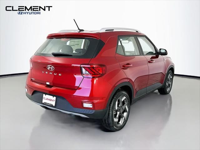 Hyundai Venue Vehicle Full-screen Gallery Image 6