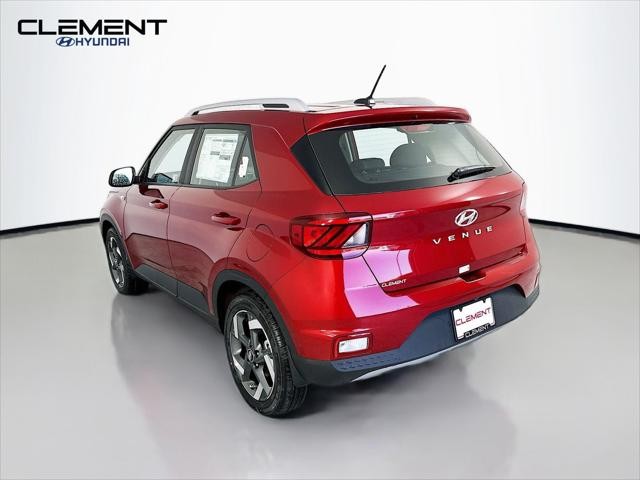 Hyundai Venue Vehicle Full-screen Gallery Image 8