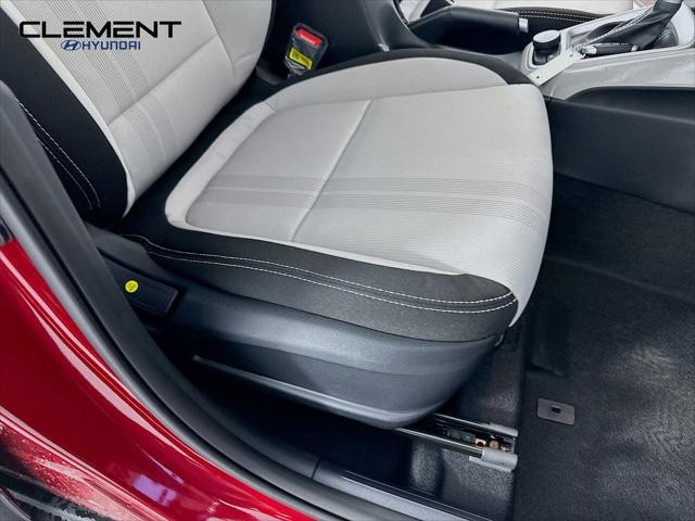 Hyundai Venue Vehicle Full-screen Gallery Image 29