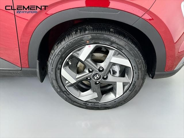 Hyundai Venue Vehicle Full-screen Gallery Image 32