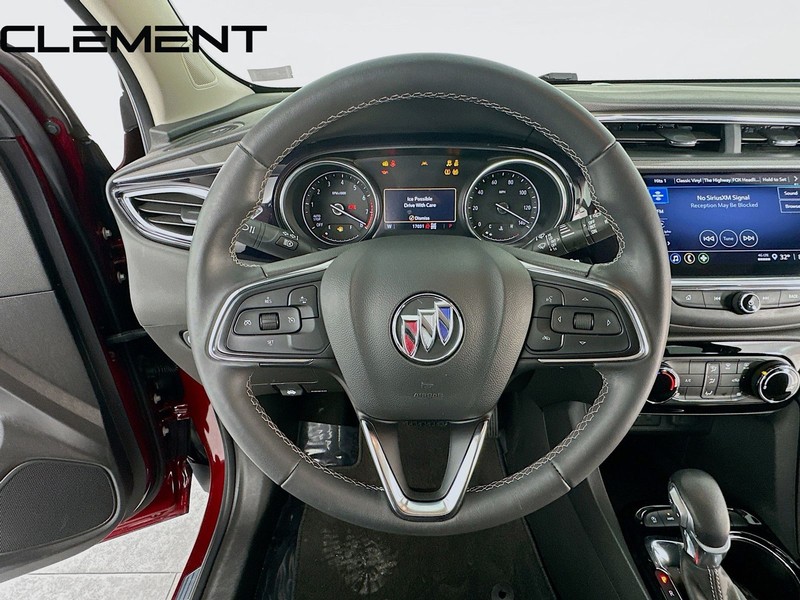 Buick Encore GX Vehicle Full-screen Gallery Image 14