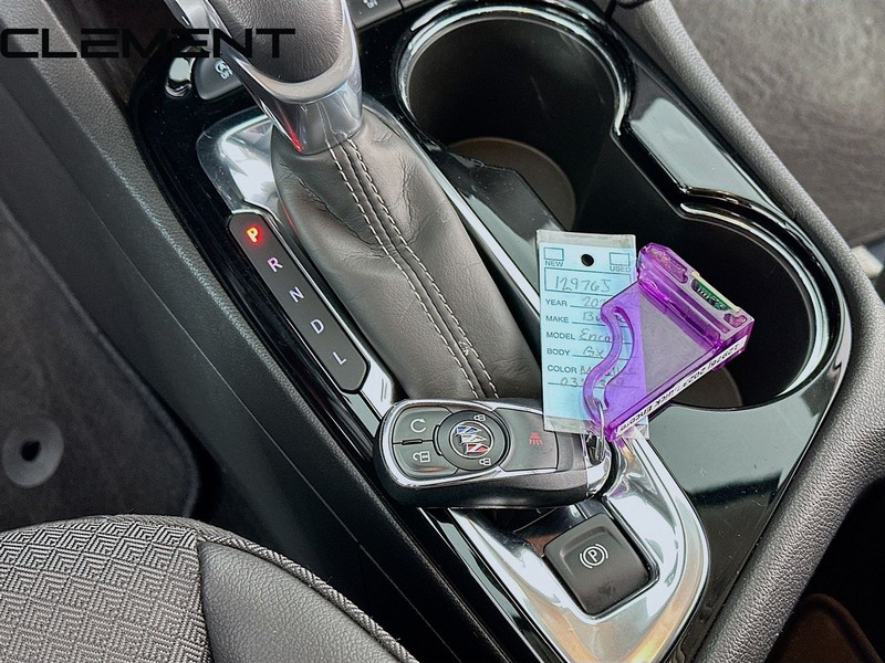 Buick Encore GX Vehicle Full-screen Gallery Image 24