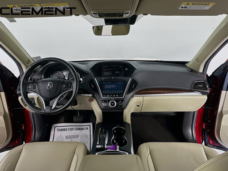 Acura MDX Vehicle Full-screen Gallery Image 12