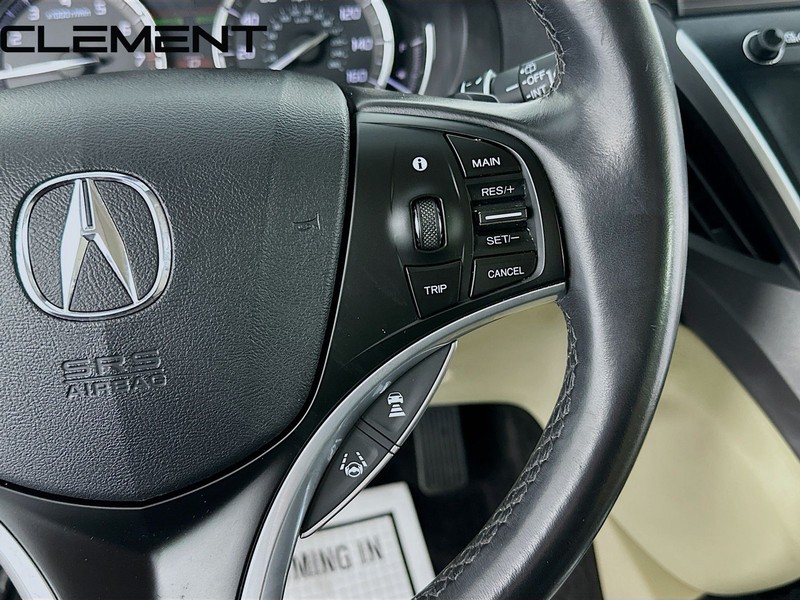 Acura MDX Vehicle Full-screen Gallery Image 17